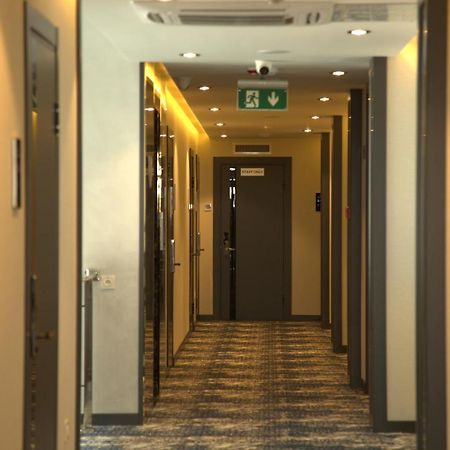 Unique Hotel Tachkent Extérieur photo