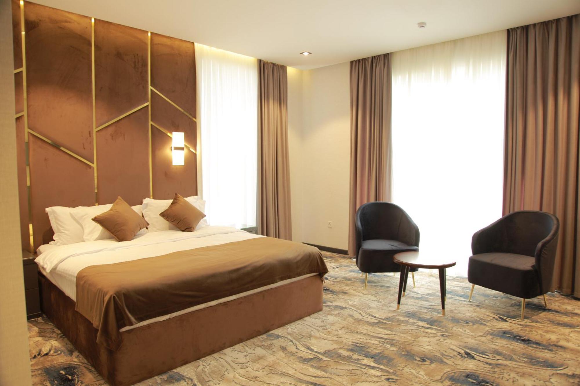 Unique Hotel Tachkent Extérieur photo